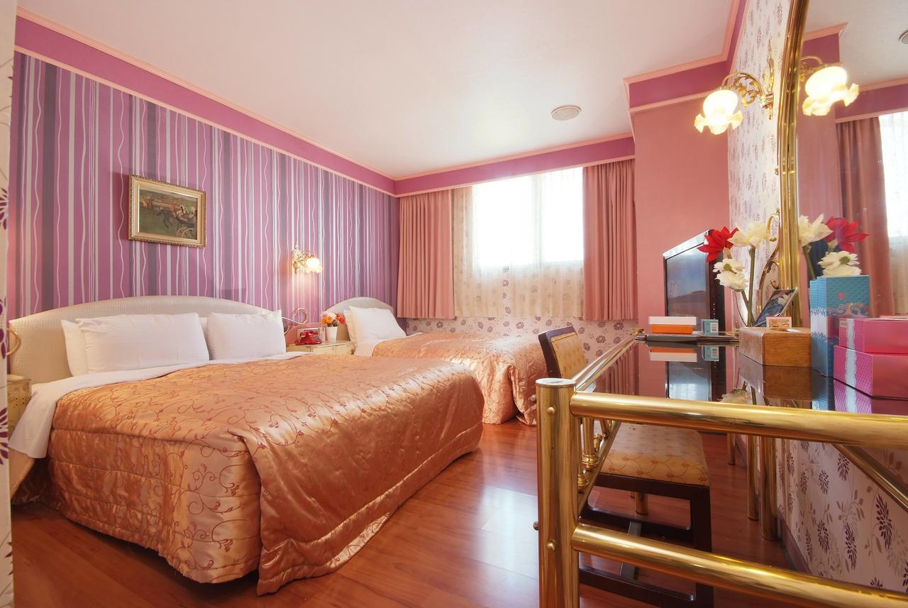 Chiao Yuan Hotel Фенюань Номер фото
